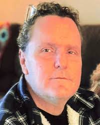 Dwight Dickens's Instagram, Twitter & Facebook