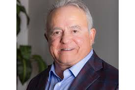 Manatee bioscience firm chairman, former top Pfizer exec, replaces CEO