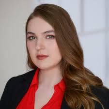 Heather Trent's Instagram, Twitter & Facebook