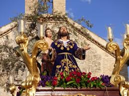 Esta parábola de jesús les enseñó a los sacerdotes que habían reclamado el mensaje de dios pero que habían fallado miserablemente al ser leales y fieles. El Corto De Loja Noticias Las Procesiones Se Reanudan Hoy Martes Santo Con La Cofradia Del Huerto Y La Esperanza