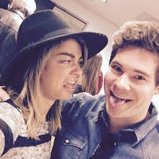 Sarah Hyland had wholeheartedly wanted Haley to end up with Andy, and was  disappointed with her character's eventual marriage to Dylan.