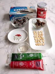Tear down the club mike candys radio edit — christopher s feat. Chocolate Christmas Mice Pudge Factor