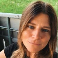 100+ "Huhner" profiles