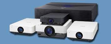 How many hours did your projector lamp last? Top 3 Things People Fail To Consider When Buying A Projector