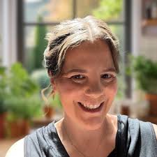 Leonel Serrano Gaspar added a new...