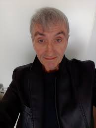 Today the amazing Helen Hunt marks her birthday! 🌟 Wishing her a day  filled with love, joy, and continued success! 💐