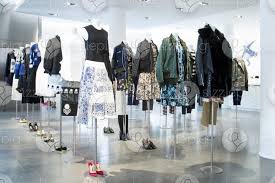 By peter jeswald | paperback. 50 Best Concept Stores In The World Insider Trends