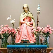 Happy Feast Day! Today, Regis celebrated the Feast of Mater Admirabilis. For over 200 years, Sacred Heart schools worldwide have celebrated the Feast of Mater Admirabilis each year on October 20. 💗