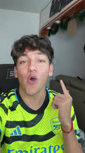 Nicolas Nombre En 3d Pelota