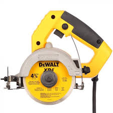 This is a video of me showing you how to cut tile with handheld tile cutters. Dewalt Dwc860w 4 3 8 Wet Dry Handheld Tile Cutter Burnstools Com