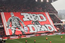 «certains mouvements offensifs valaient la peine d'être vus» Standard Liege Fans Could Get 5 Year Stadium Ban For Steven Defour Banner Bleacher Report Latest News Videos And Highlights