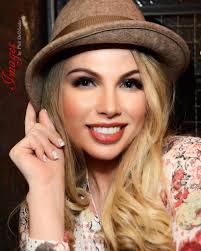 Sandra Cuadra's Instagram, Twitter & Facebook