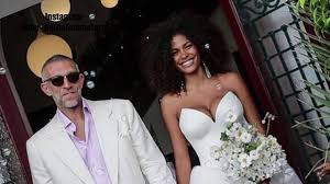 See more of vincent cassel on facebook. Le Mariage De Vincent Cassel Et Tina Kunakey Youtube