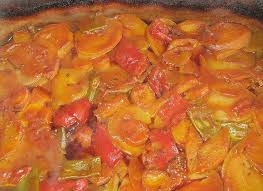 Kartoffelgulasch Aus Dem Romertopf Von Blound Froggy Chefkoch Kartoffelgulasch Gulasch Rezepte