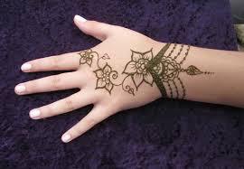 Contoh gambar henna di tangan yang mudah dan simple contoh gambar. Koleksi Henna Tangan Simple Dan Cantik By Oki Adi Putra Medium