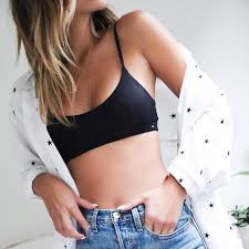 Abdominal bloating can cause real discomfort for the sufferer, but what causes it? 6 All Star Probiotics For Bloating