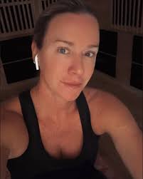 When we know better... we do better. My daughter said to me last night as  she looked at the snacks in the pantry... “You've changed 😅” She said, I  remember when you