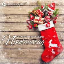 Kinder stellen ihre geputzten stiefel vor die tür, in der hoffnung auf kleine geschenke des heimlichen. Pirobase Imperia On Twitter Wir Wunschen Euch Einen Schonen Nikolaustag Und Hoffen Dass Eure Stiefel Reich Gefullt Waren Nikolaus