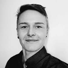 Jay Hilton's Instagram, Twitter & Facebook