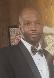 Jason Singletary's Instagram, Twitter & Facebook