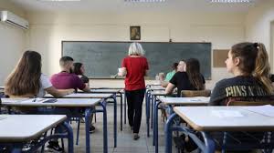 Πανελλήνιες εξετάσεις 2020: Με τα ειδικά μαθήματα ξεκινούν το Σάββατο τα  ΕΠΑΛ - CNN.gr