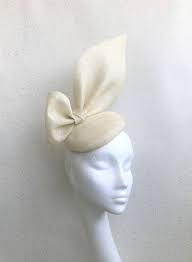 Ivory Wedding Fascinator Pillbox Headpiece White Bow Hat Mother of the  Bride Goodwood Cream Hatinator Races Hat Wedding Guest
