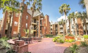 South houston vista apartments only has one bedroom apartments for rent. Houston Tx Apartments Near Medical Center Vie At The Medical Center