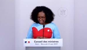 Sibeth Ndiaye Matinee Pyjama A L Elysee Boulevard Voltaire Soiree Pyjama Sexisme Simone Veil