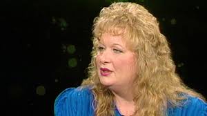 Lisa Gwinn's Instagram, Twitter & Facebook