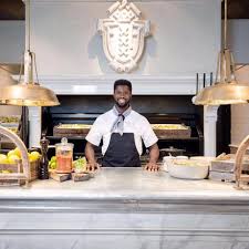 Topkok sergio herman opent nog dit jaar vijf locaties waar hij frites gaat verkopen. Snack In Den Haag Frites Atelier