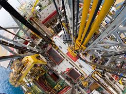 Cairn Energy S Stena Don Aerial Views Of Rig Floor A Semi Submersible And Dynamically Positioned Fifth Generation Drilling Rig Drilling Rig Oilfield Oil Rig