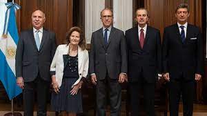 La corte suprema de justicia de la nación se pronunciará este martes en el conflicto por la continuidad de las clases presenciales en la ciudad. La Corte Suprema Fallo A Favor De Las Clases Presenciales En La Ciudad De Buenos Aires Infobae