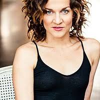 Sarah Schütz • Künstlerin auf musicalplanet.net