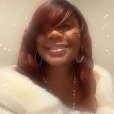 Happy Birthday To 21 Savage! 21 Savage is pictured with his three children:  two sons, Kamari and Ashaad, and one daughter, Rhian.