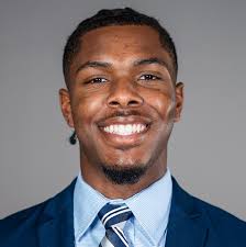 7 S W E E T 1 6 s S I N C E 2 0 0 8 • @ X A V I E R M B B