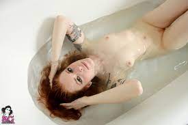 Annalee - Liquid Crystals - Suicide Girls | MOTHERLESS.COM ™