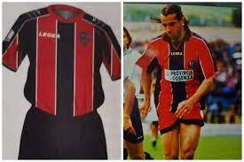 Cosenza Ecco La Nuova Maglia Un Salto Nel Passato Tifo Cosenza