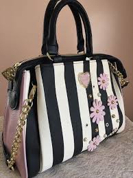 Black And White Striped Purse Betsey Johnson Stripe Satchel Bag Daisy Flower Tote Black Bone Pink Spring New Betseyjohnson Satc Betsey Johnson Handbags Satchel Handbags Crossbody Handbag