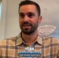 Brandon Comes's Instagram, Twitter & Facebook