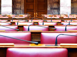 Το αρθρο συνεχιζει μετα την διαφημιση. H Perioysia Twn Trikalinwn Boyleytwn Perifereiarxh Kai Dhmarxwn Ola Ta Po8en Esxes Trikalavoice