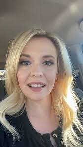 Cindy Fulbright's Instagram, Twitter & Facebook