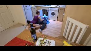 Fucked by the plumber where she lived. - XNXX.COM