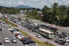 Menurut catatan sejarah, cheng ho lahir tahun 1371 di desa he dai di provinsi yunnan. Jalan Laksamana Cheng Ho