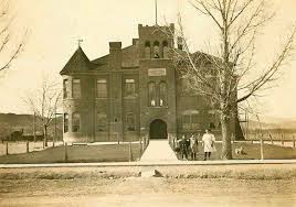 Lincoln School Albia Iowa Usa Circa 1908 In 2020 Moravia Albia Iowa