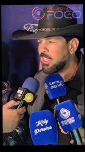 Na manhã desta terça-feira (7), diretores da XCMG, membros do Sindicato dos  Metalúrgicos de Pouso Alegre e região, funcionários e familiares se  reuniram no estacionamento da fábrica para um ato em prol