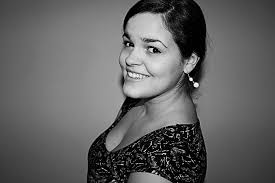 Hello everyone! My name is Emily and I'm from Brantford, Ontario. I'm  French Canadian and I hope to expand my French while in Ottawa. I'll be  going to Ottawa for an honours