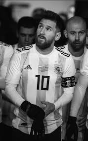 Jun 24, 2021 · lionel messi cumple 34 años y lo festeja en la selección argentina, disputando la copa américa de brasil 2021. Messi Argentina Seleccion Lionel Messi Leonel Messi Messi