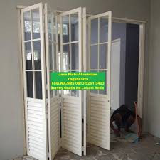Sedangkan pintu gesert terbilang lebih mahal, serta pintu geser secara otomatis merupakan pintu berbahan aluminium dengan harga paling mahal. Pintu Aluminium Jual Kusen Aluminium Jogja