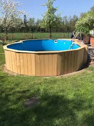Ein pool im garten ist besonders im sommer ein perfekter ort zum entspannen. Aktuell Haben Wir Einen Pool Verkleidet Az Individualbau Facebook