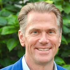 Dave Henning, From Disc Jockey to Marketing Leader